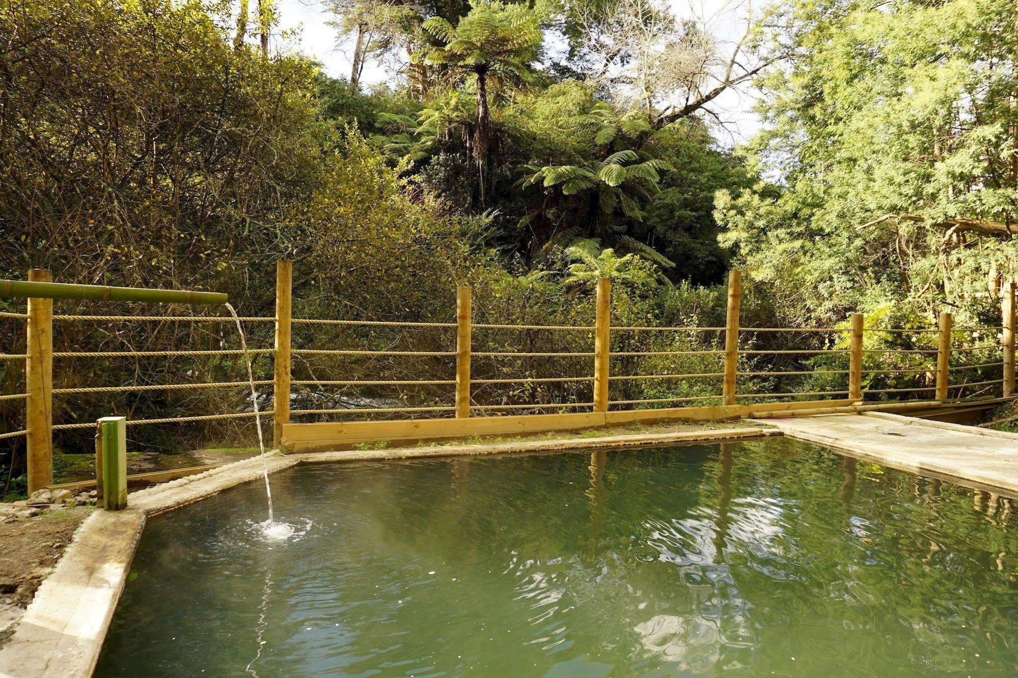 Okoroire Hot Springs Hotel Екстер'єр фото